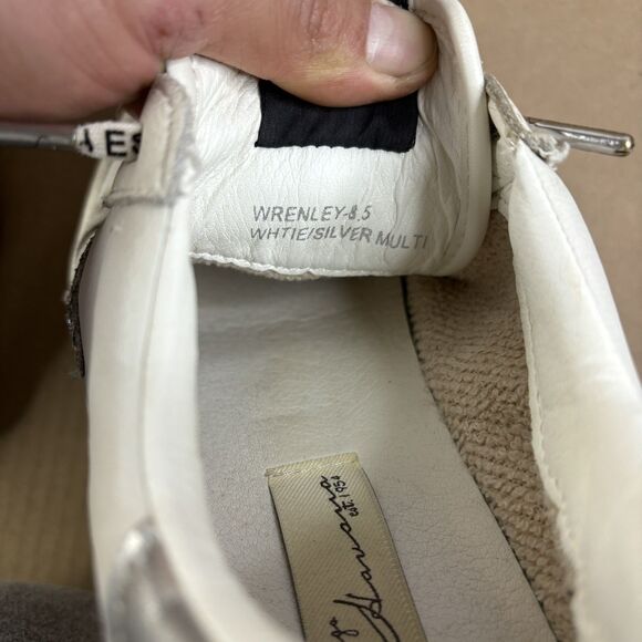Vintage Havana Wrenley Womens Star Sneakers Sz 8.5 Glitter Fashion White/Silver - Picture 13 of 13